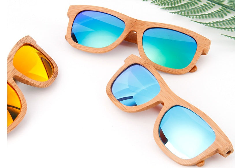 🌿 Bamboo Polarized Sunglasses – Eco Style with UV400 😎