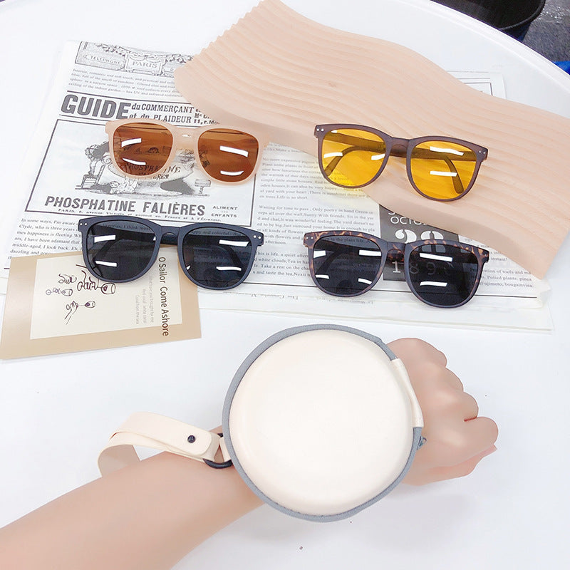 ✨🕶️ Veluxe Fold Polarized Sunglasses 💖