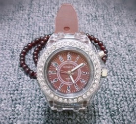 💫🌙 Radiant Glow – Luxury Women’s Watch 💖