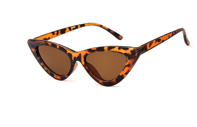 😎✨ Retro Cat Eye Sunglasses Women UV400 🕶️💖