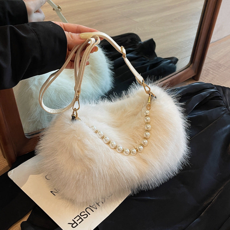 ✨ ChicPearl™ Winter Plush Bag