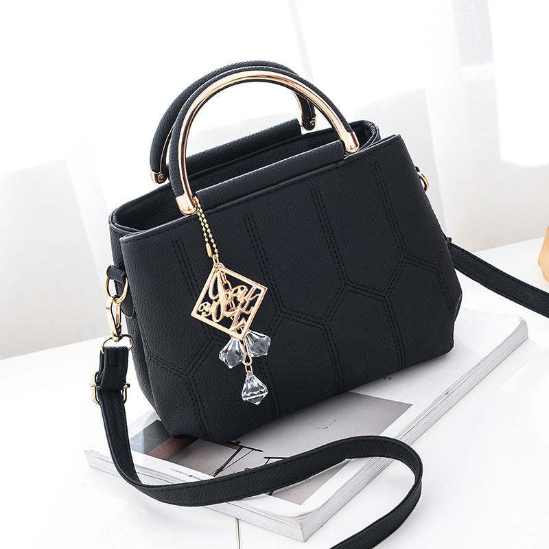 🎀👜 Elegant Women’s Shoulder Bag 🌸