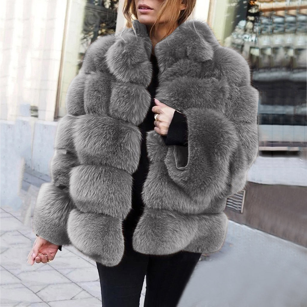 ✨ Faux Fur Elegance Jacket 💫