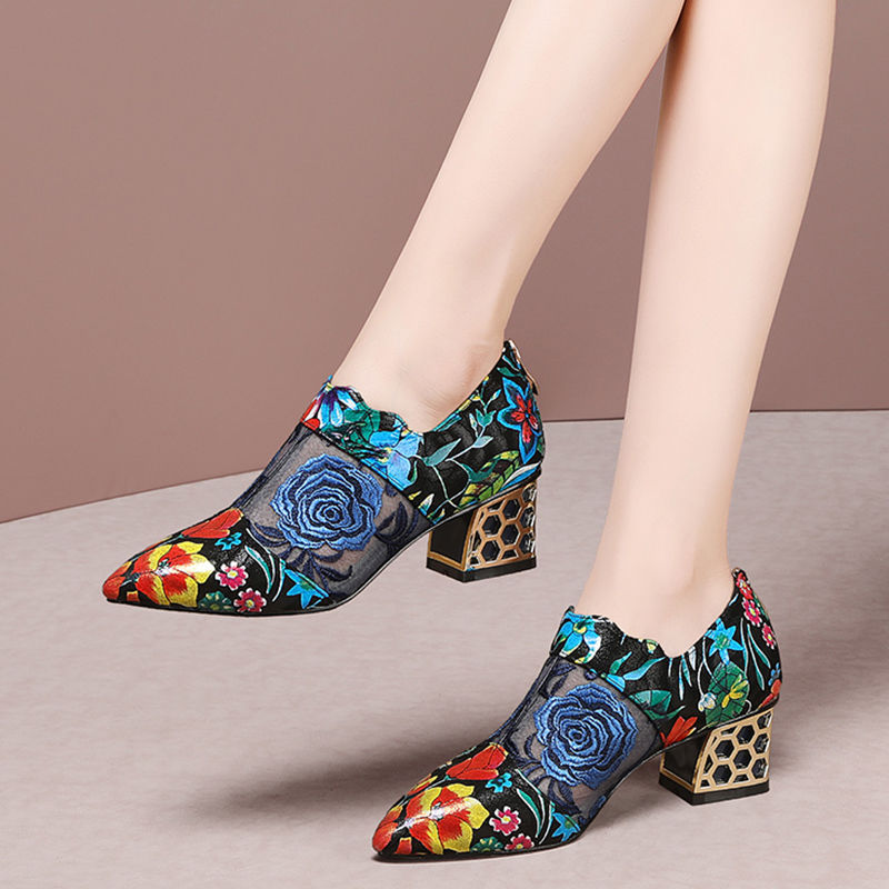 Ethnic Wind Rhinestone Mid-heel