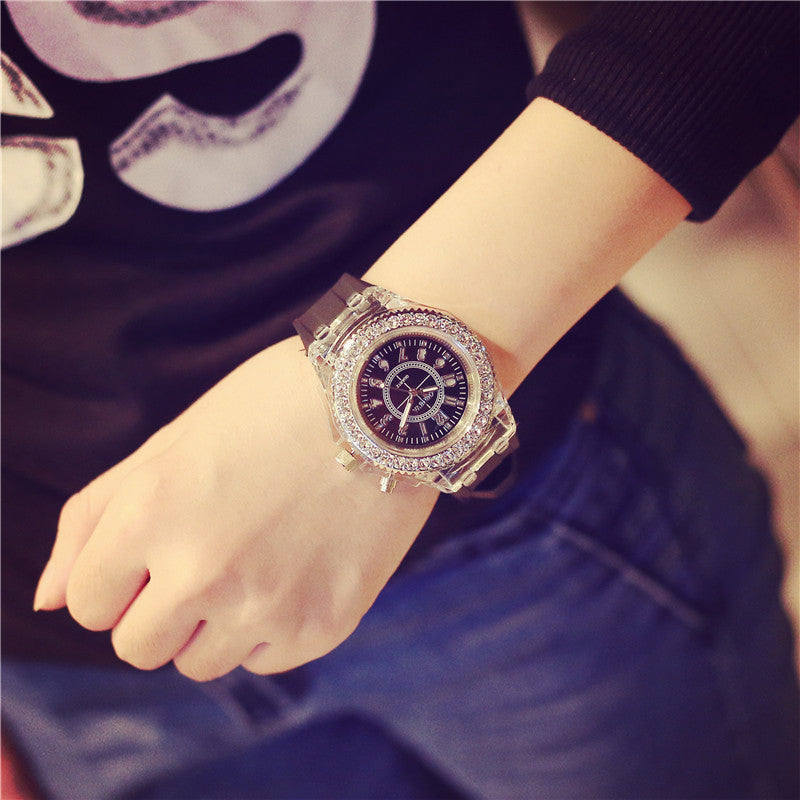 💫🌙 Radiant Glow – Luxury Women’s Watch 💖