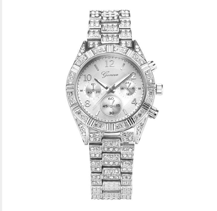 💎 Women’s Crystal Quartz Watch ⏱️
