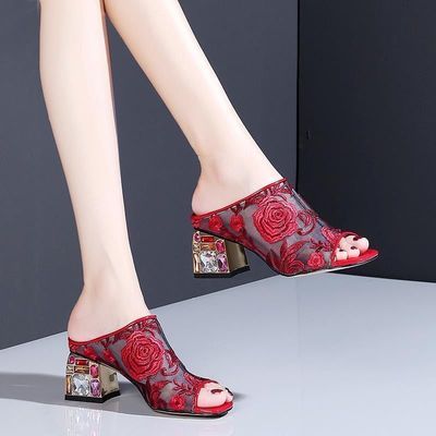 Ethnic Wind Rhinestone Mid-heel
