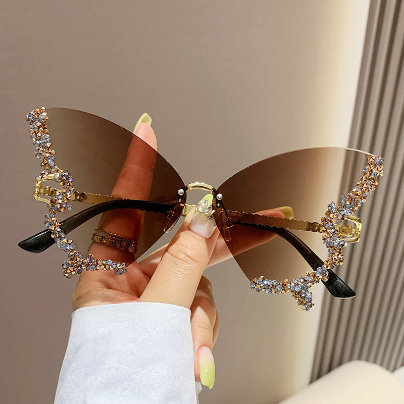 ✨ **Luxury Diamond Butterfly Rimless Sunglasses** 😎💎