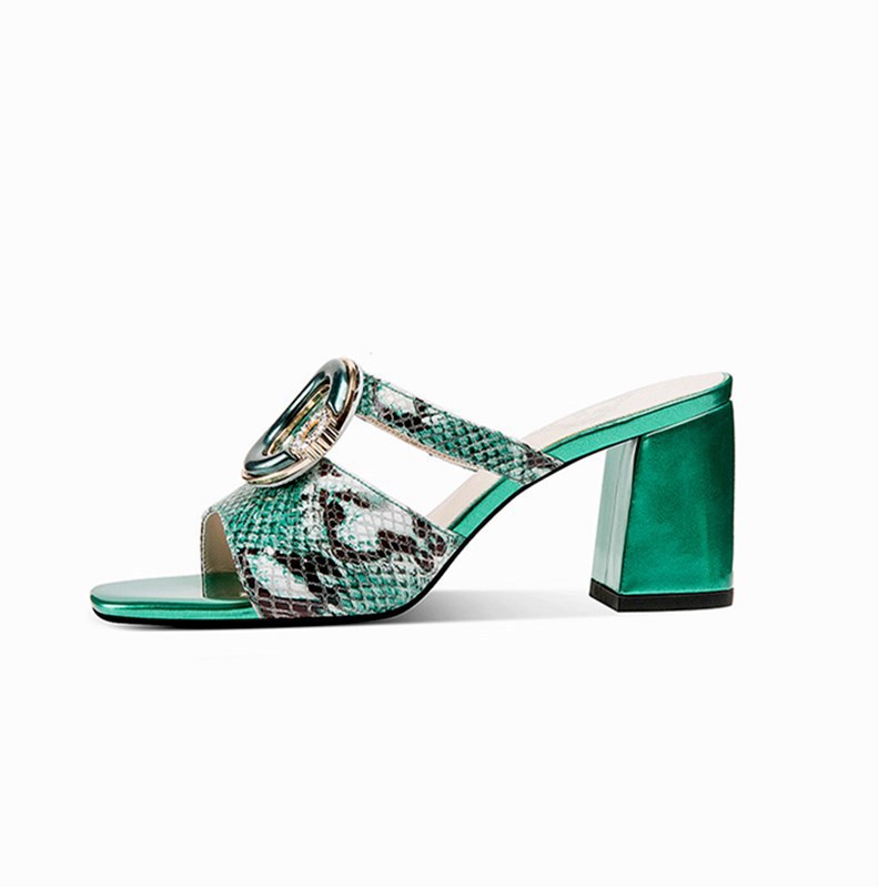 Ethnic Wind Rhinestone Mid-heel