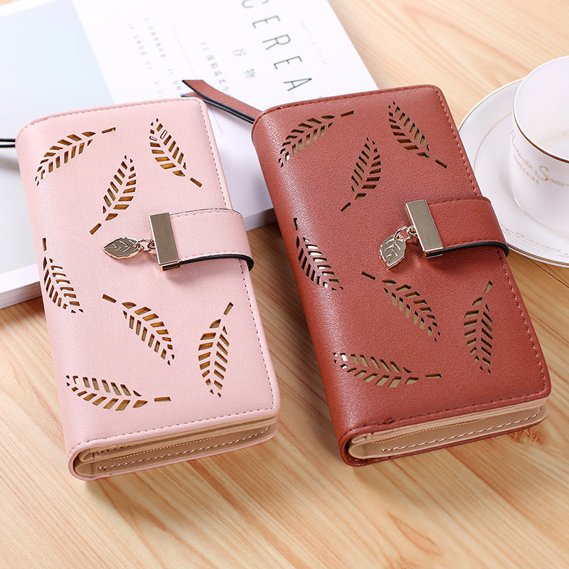 🌿 Léafora Elegance Hollow Wallet