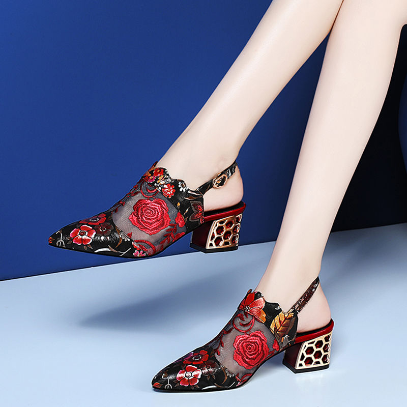 Ethnic Wind Rhinestone Mid-heel