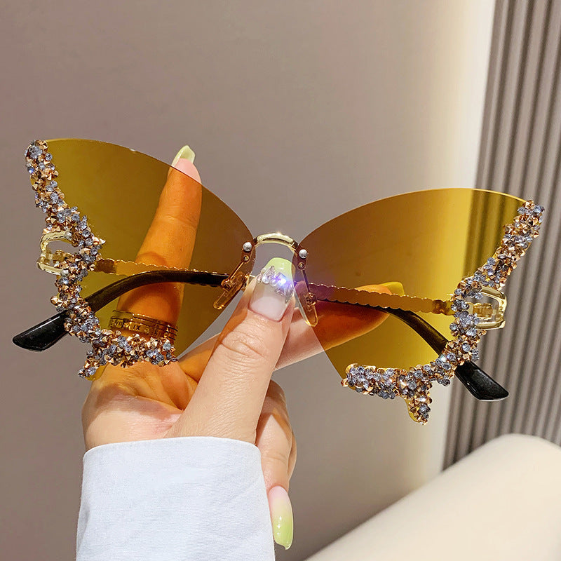 ✨ **Luxury Diamond Butterfly Rimless Sunglasses** 😎💎